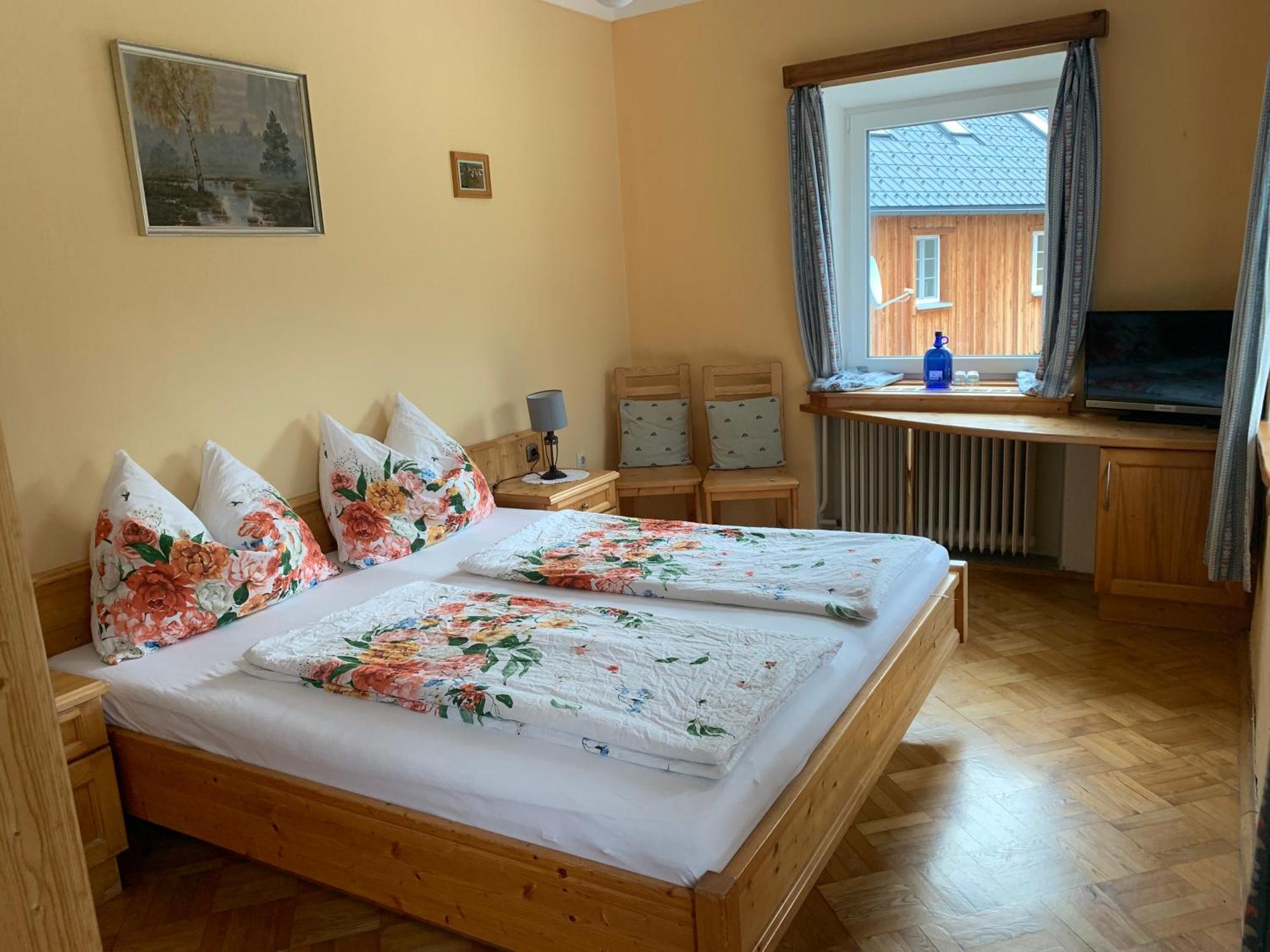 Bed and Breakfast Wengerwirt Zur Laube Weng im Gesause Esterno foto
